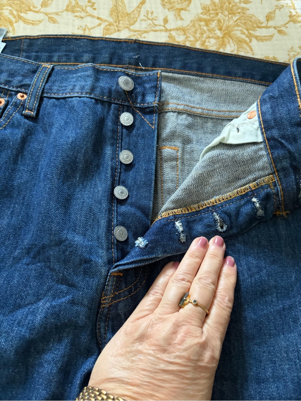 Levi's 501 Straight Men's Jeans - Dark Blue Denim - Picture 9 of 11